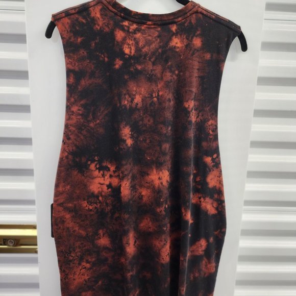 Custom Bleach Dye Open Side KISS Tank Top - Picture 2 of 2